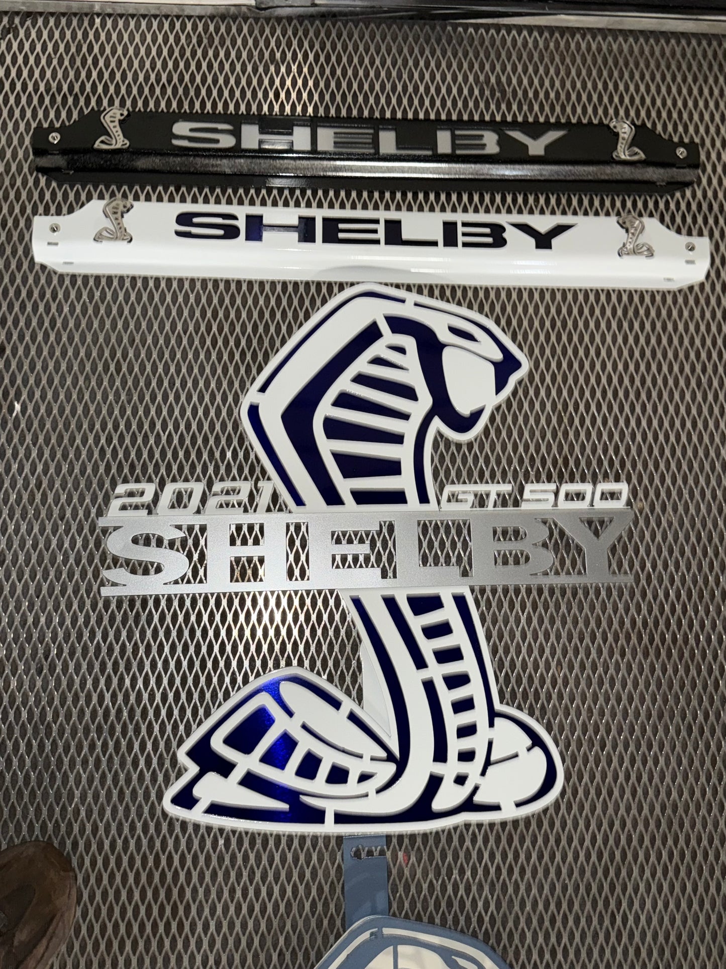 2021 Shelby gt500 hood prop, kona blue/white with red eye